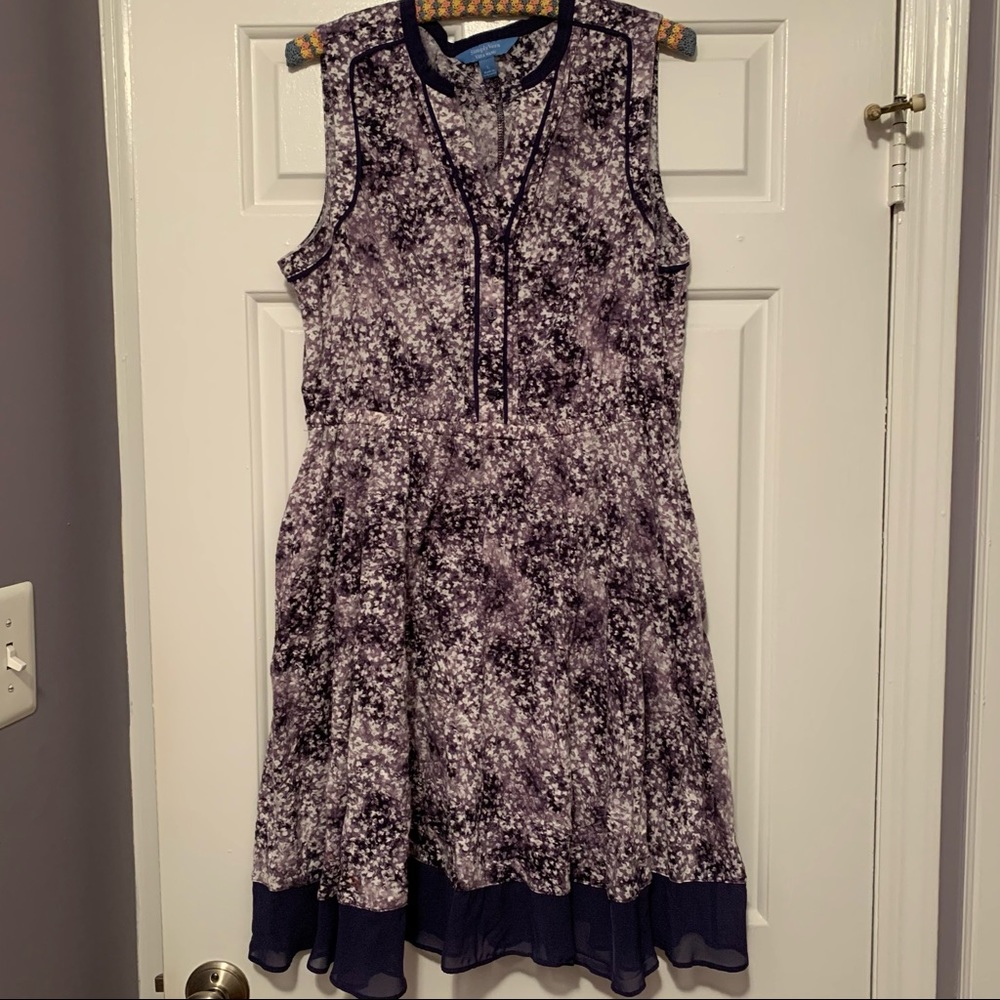 Simply Vera Sleeveless Dress